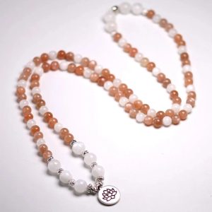 Collier Mala 108 Perles en Pierre de Lune et Héliolite