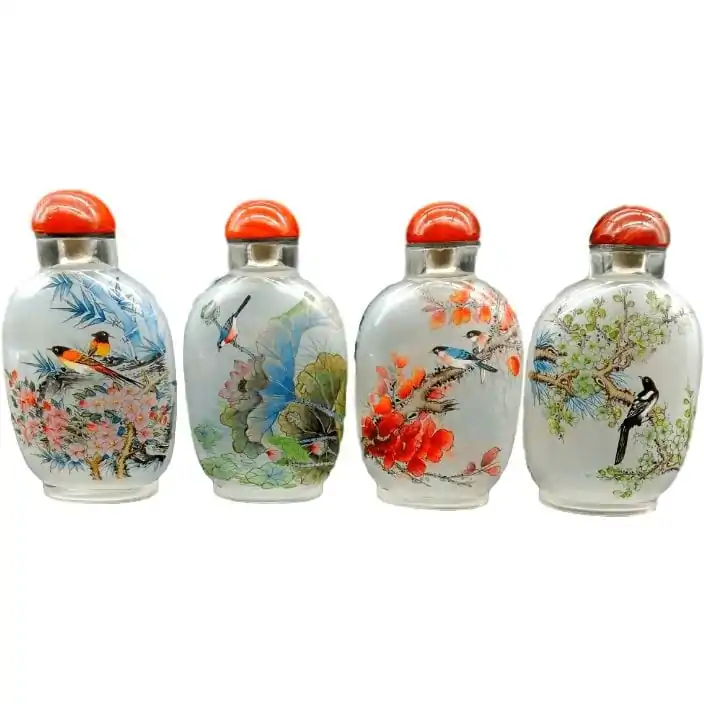 Lots de 4 tabatières chinoises en cristal