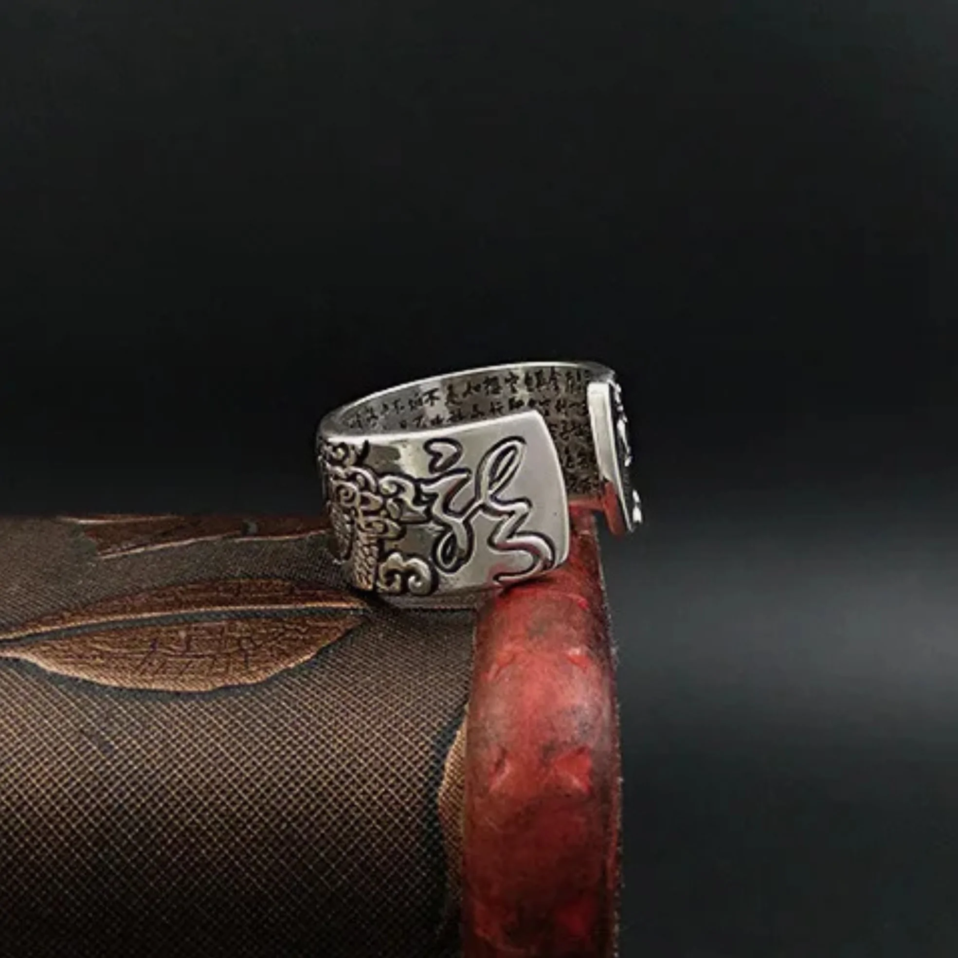 Bague Gravée Dragon ajustable en argent pur 999 – Bijou artisanal porte-bonheur