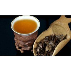 Natural Oud Wood Wellness Infusion