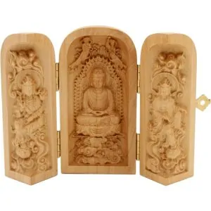 Coffret de 3 statuettes artisanales en bois de pin – Bouddha Amitabha