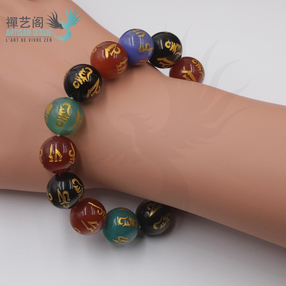 BRACELET MALA EN PIERRE D'AGATE COLORÉE MOTIF OM MANI PADME HUM