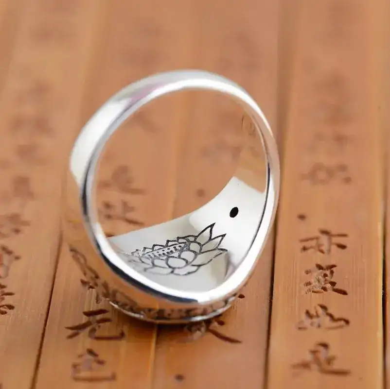 bagues bague artisanale tibetaine mantra om argent mas