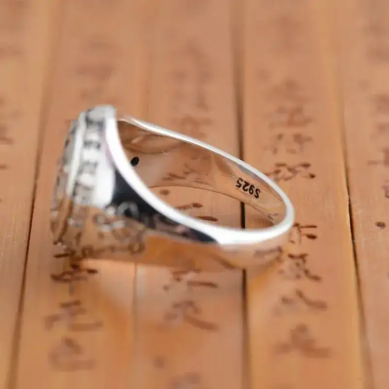 bagues bague artisanale tibetaine mantra om argent mas