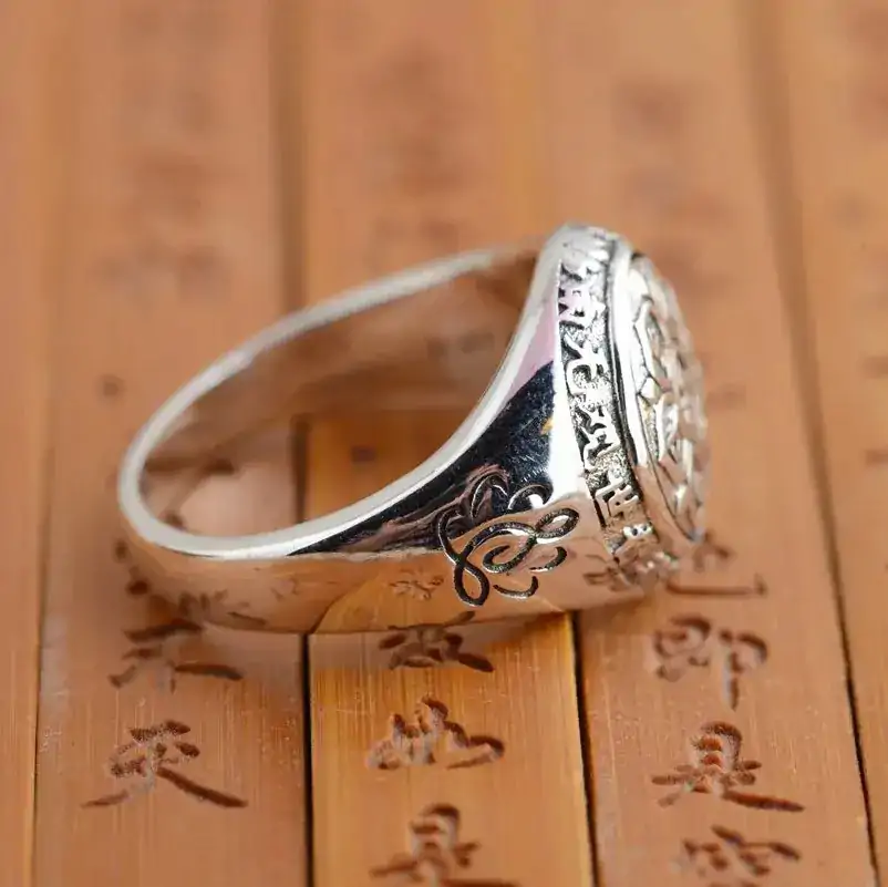 bagues bague artisanale tibetaine mantra om argent mas