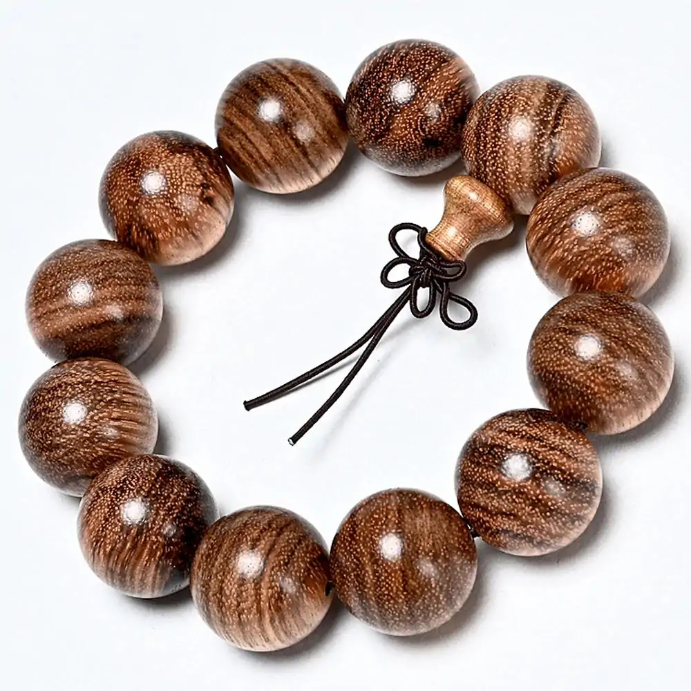 bracelets malas bracelet mala bois de oud 1192443366