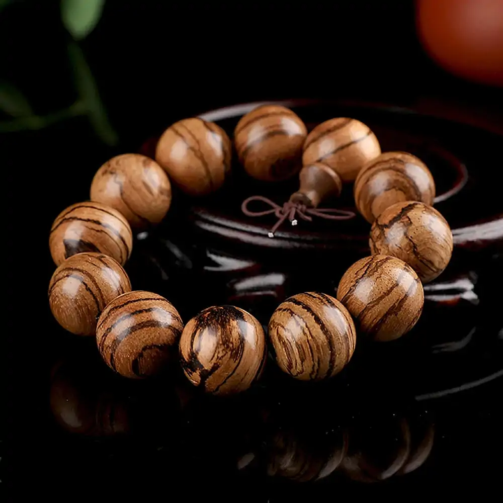 bracelets malas bracelet mala bois de oud 1192443367