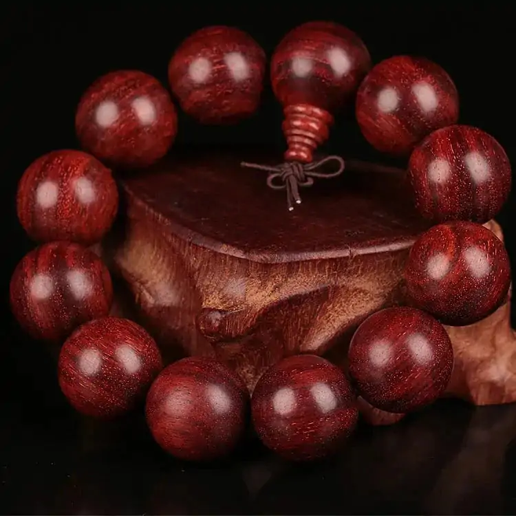 bracelets malas bracelet mala bois de santal rouge 1189991741