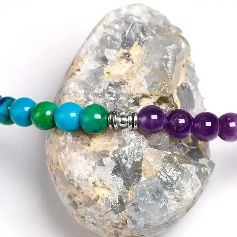 pendentifs amulettes collier mala amethyste et chrysoc