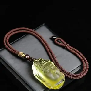 pendentifs amulettes pendentif bouddha amitabha citrin