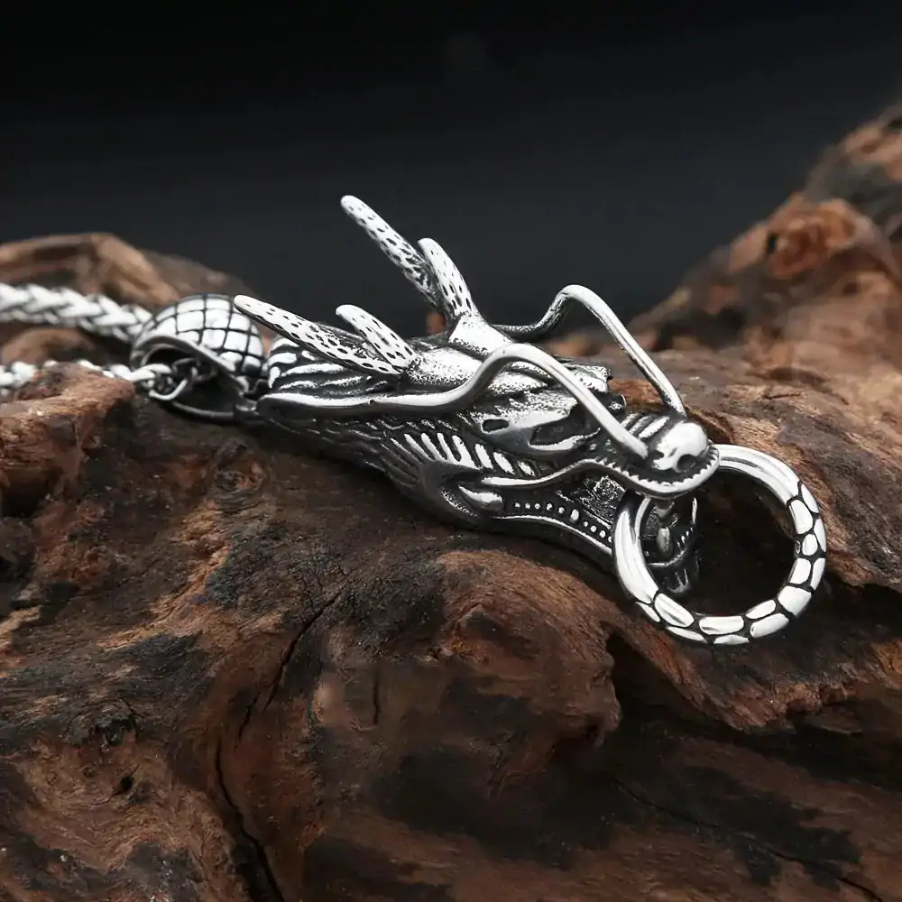 pendentifs amulettes pendentif feng shui tete de dragon e