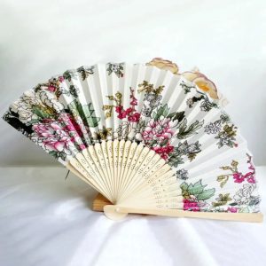 Éventail chinois pliant – Croquis de Pivoine